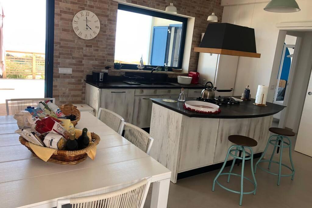 فيلا Cala Fornace مارينا موديكا المظهر الخارجي الصورة